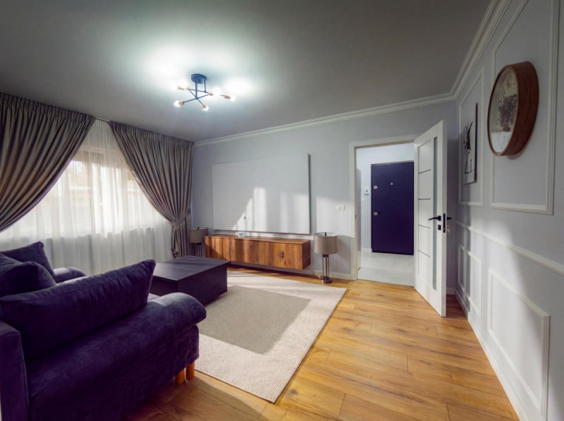 Bijuterie! Apartament 3 camere, renovat acum, lux, prima închiriere 