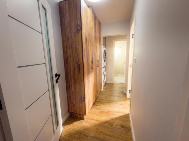 Bijuterie! Apartament 3 camere, renovat acum, lux, prima închiriere 