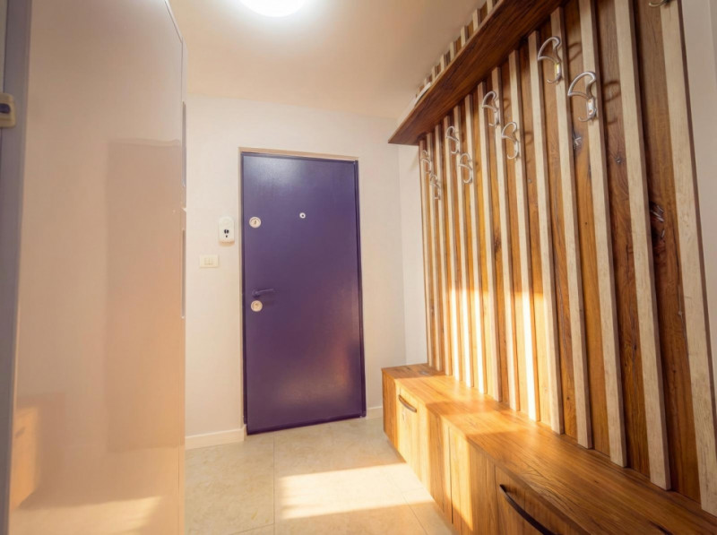 Bijuterie! Apartament 3 camere, renovat acum, lux, prima închiriere 