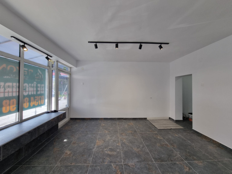 Zona Centrală- spațiu comercial/birou- 70 mp utili- totul nou