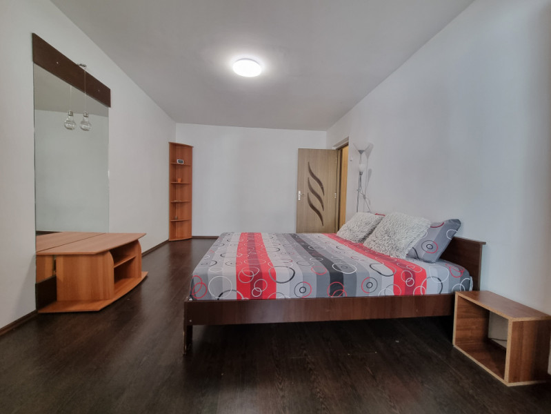 Pet Friendly! Apartament 2 camere decomandate/mobilat/etaj 1-Adriatica