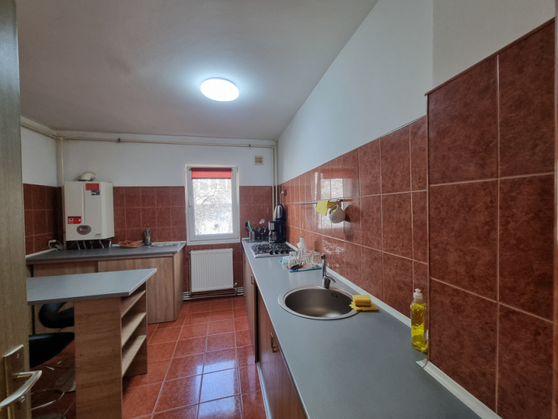 Pet Friendly! Apartament 2 camere decomandate/mobilat/etaj 1-Adriatica