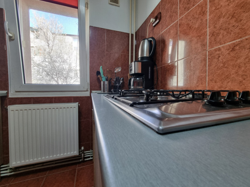 Pet Friendly! Apartament 2 camere decomandate/mobilat/etaj 1-Adriatica