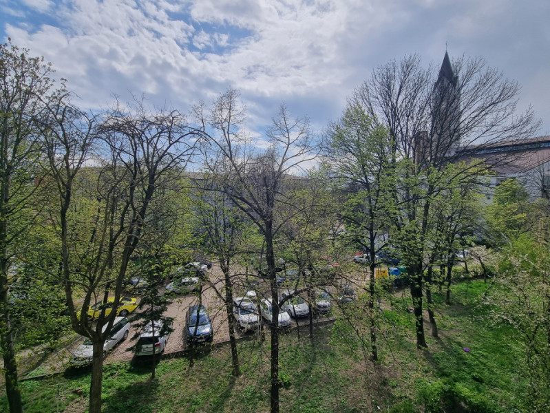 Apartament 2 camere decomandate, spațios- Centru, Petru Rareș- 9 Mai