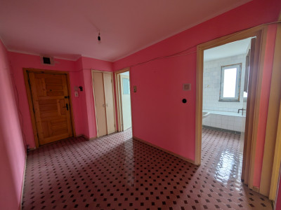 Apartament 2 camere decomandate, Banca Națională 