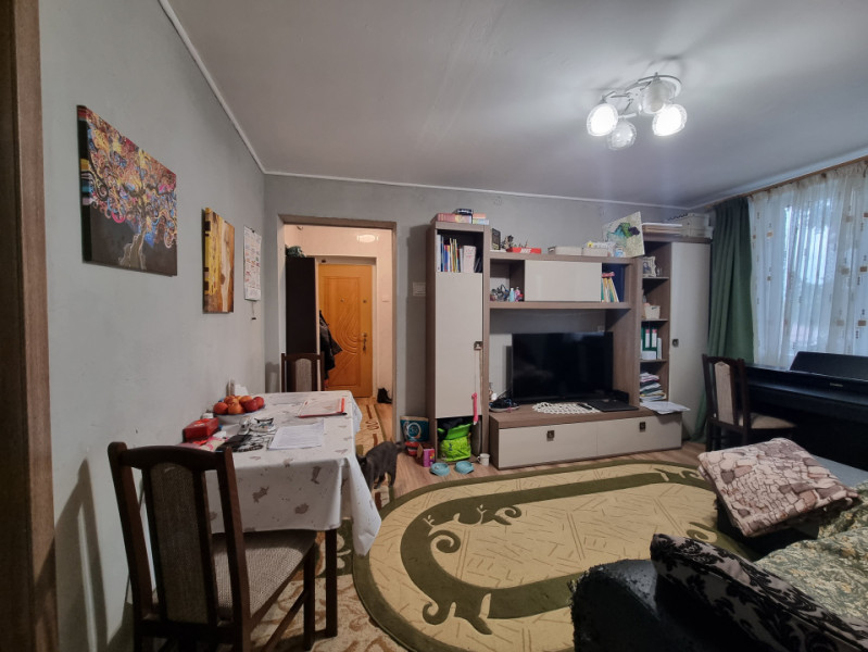 Apartament 2 camere în zonă centrală, pe Strada Vasile Alecsandri 