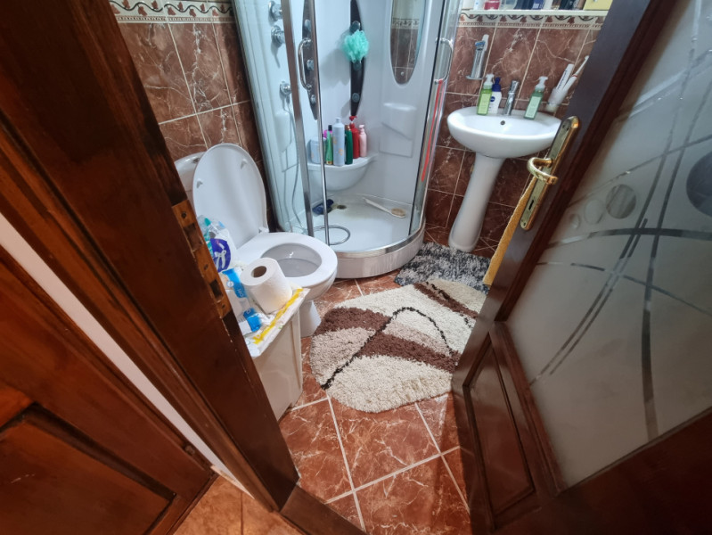 Apartament 4 camere la etajul 1, mobilat-utilat, Zona Parcul Nord