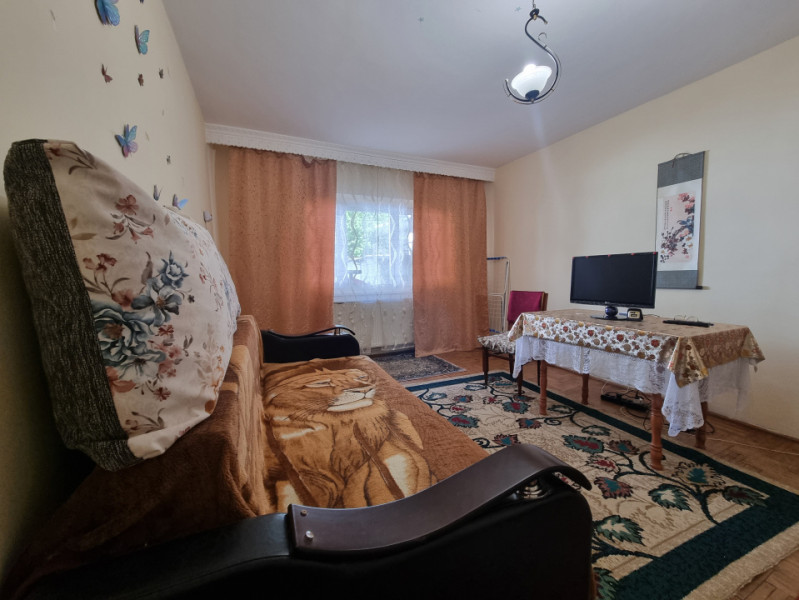 Zonă Centrală/garsonieră decomandată/confort 1/bloc de apartamente 