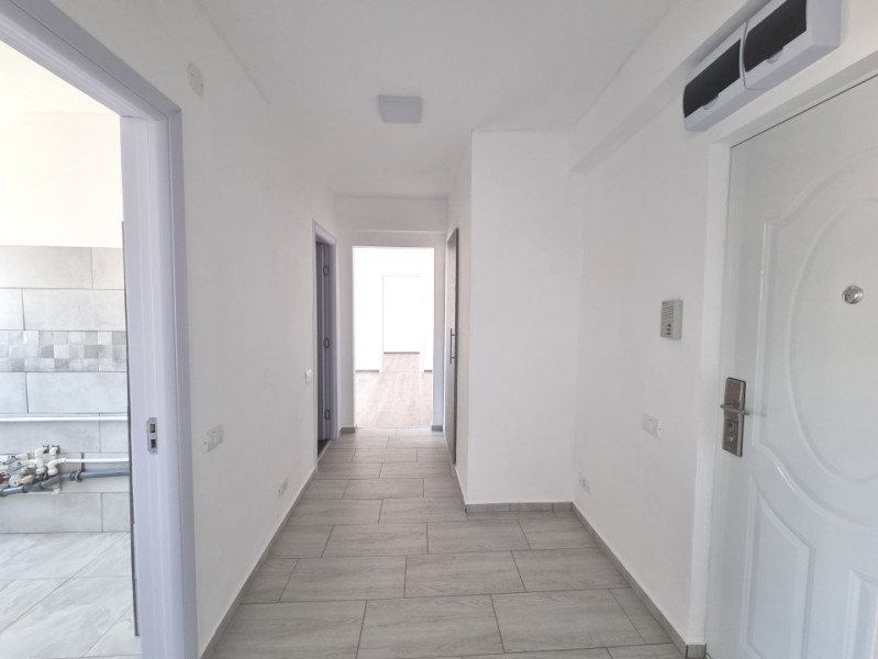 Ultracentral- Prefectură- 3 camere, renovat acum, totul nou, etaj 3