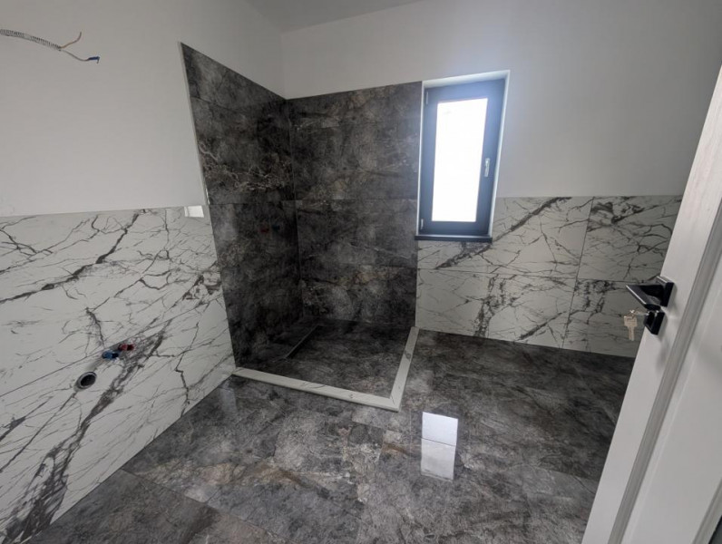 Casa deosebita 2026 Hemeius 3 dormitoare, 2 bai