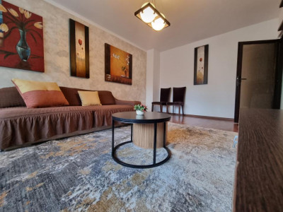 Apartament 2 camere, etaj 1, Neagoe Vodă- Martiri, prima închiriere 