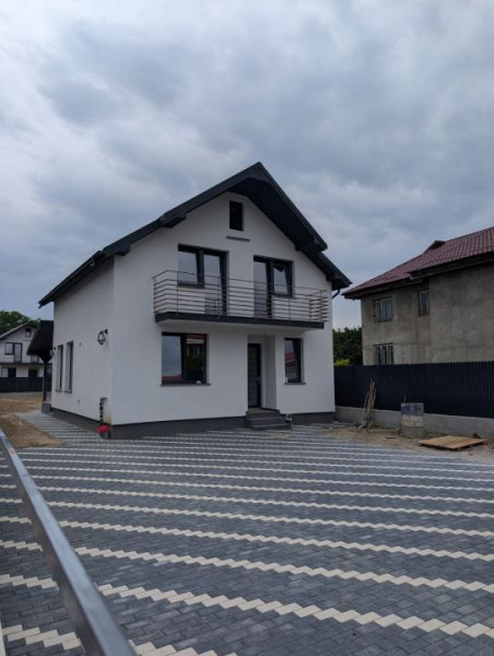 Vila toate utilitățile, încălzire pardoseală, Serbanesti