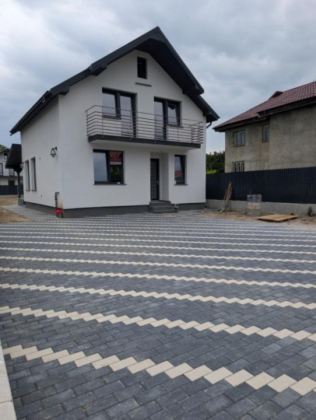 Vila toate utilitățile, încălzire pardoseală, Serbanesti