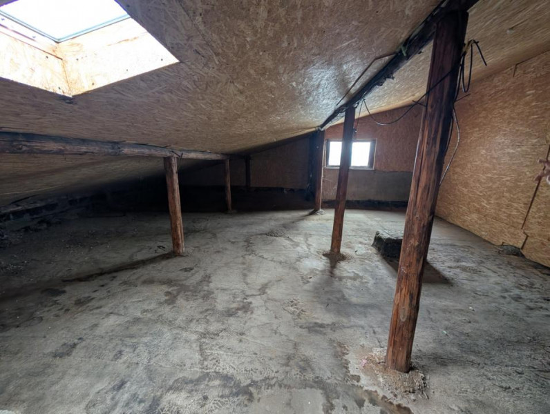 3 camere decomandate Școală Ion Luca