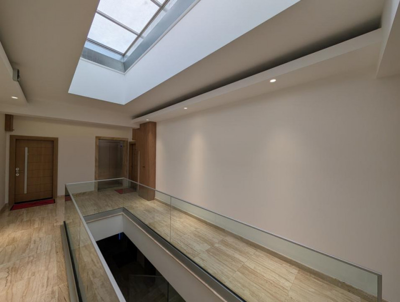 Penthouse  mobilat- Arena Residence - Mall