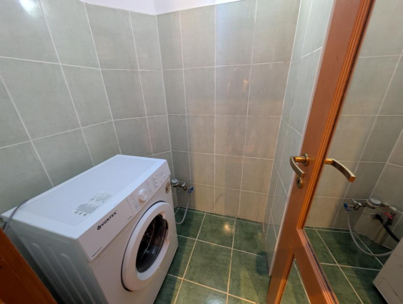 Decomandat, 2 balcoane, 3 camere Piata Sud