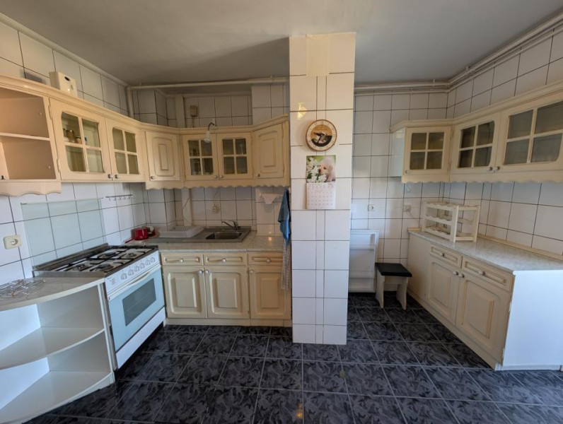 De închiriat! 2 camere decomandate Parcul Catedralei 