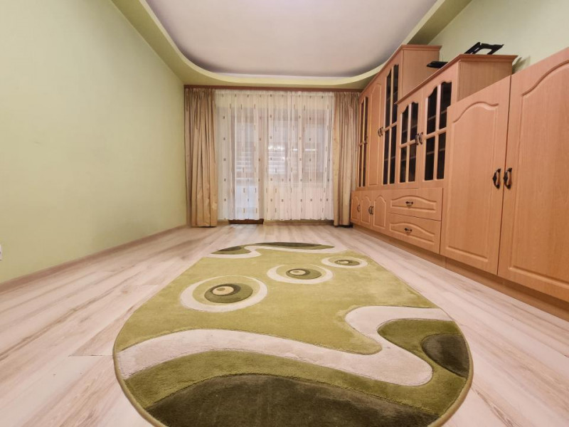 Arena Mall-Ștefan cel Mare-3 camere-76 mp utili-renovat și mobilat 