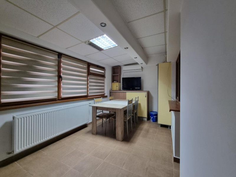Arena Mall-Ștefan cel Mare-3 camere-76 mp utili-renovat și mobilat 