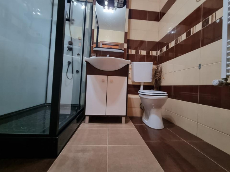 Arena Mall-Ștefan cel Mare-3 camere-76 mp utili-renovat și mobilat 