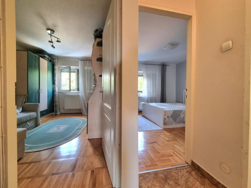 Bistrița Lac- Apartament 3 camere decomandate/etaj 2/mobilat/utilat 