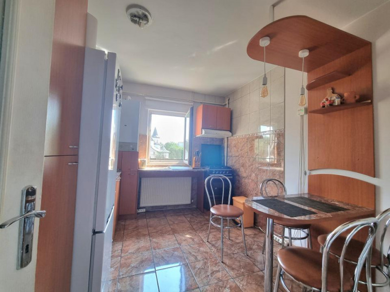 Bistrița Lac- Apartament 3 camere decomandate/etaj 2/mobilat/utilat 