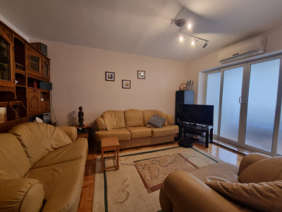 Bistrița Lac- Apartament 3 camere decomandate/etaj 2/mobilat/utilat 