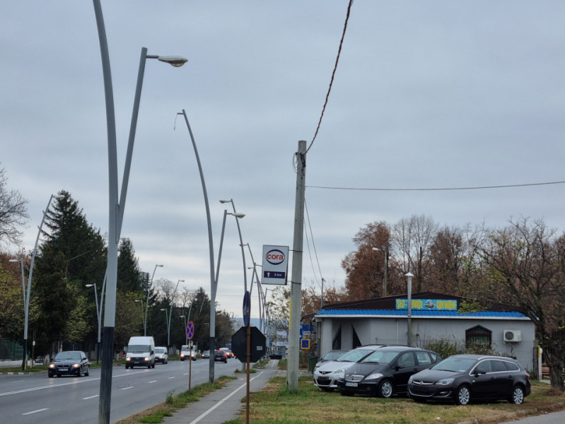 Teren Calea Moinești  Dedeman - Parc Auto - Publicitate Stradala
