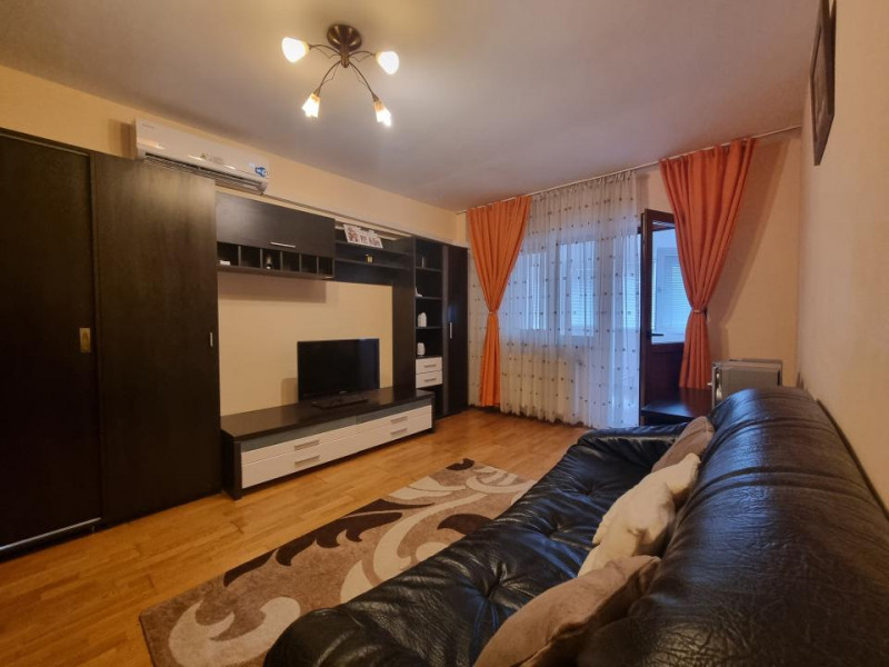 Ultracentral- Mihai Viteazu Nr. 1- Apartament 2 camere decomandate 