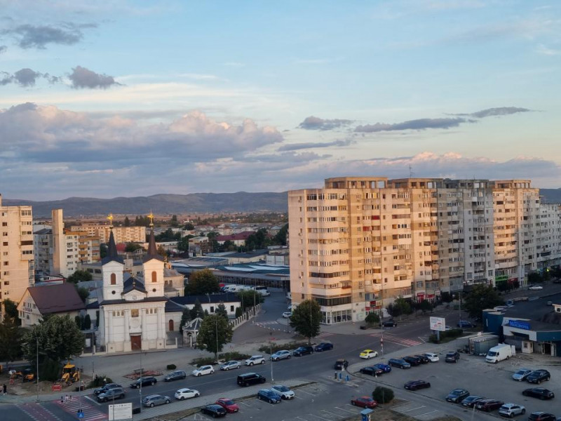 REZERVAT- Ultracentral- Mihai Viteazu Nr. 1- Apartament 2 camere 