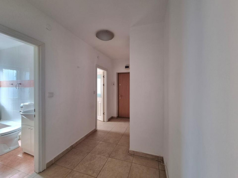 Ultracentral- Apartament 2 camere- mobilat-utilat- etaj intermediar 