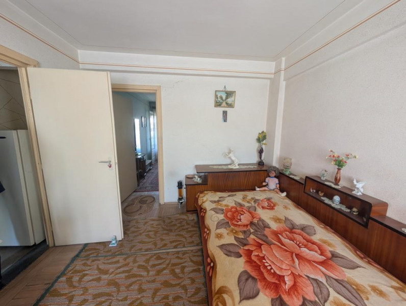 Apartament ultracentral etaj 2