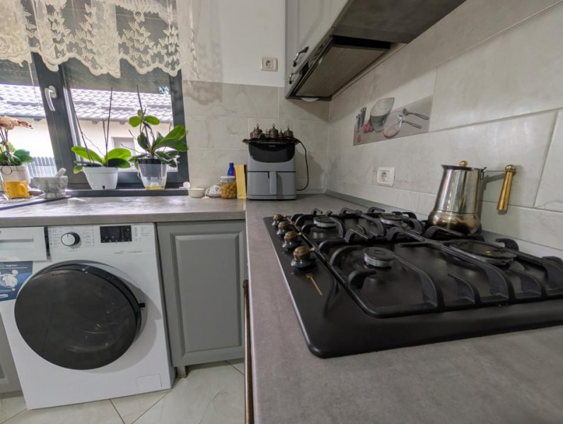 Casa Lilieci amenajata modern, mobilată - utilata 